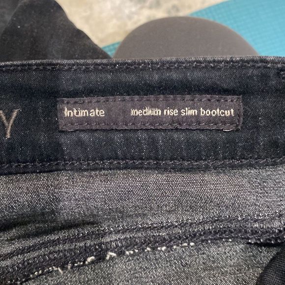 Citizens of Humanity “intimate” medium rise slim bootcut - Picture 3 of 3